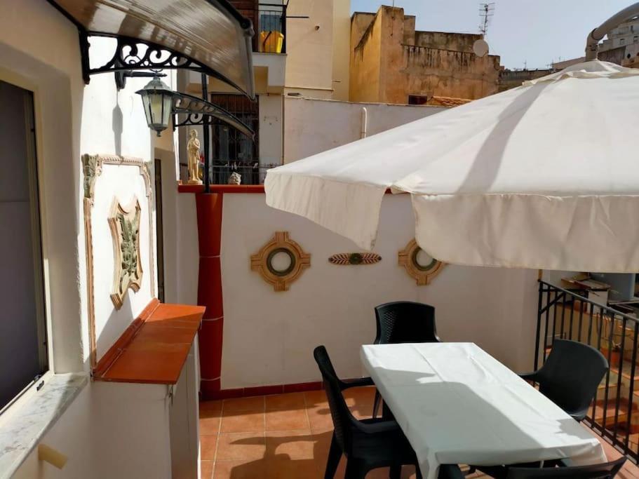 Casa Vacanza "Il Cortiletto" Sciacca Esterno foto